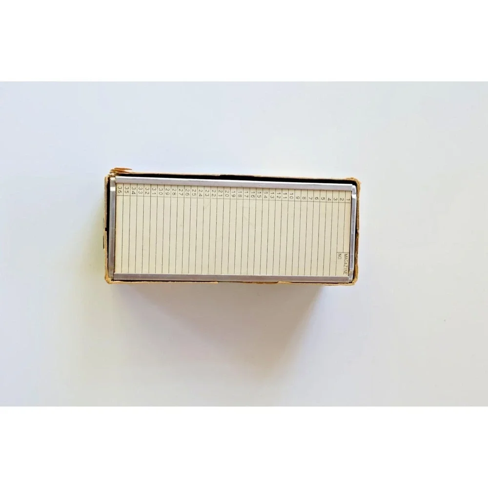 Airequipt Magazine Slide Tray with Box & Dust Cover - clean with index card